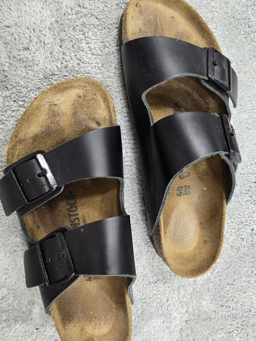Women's Arizona Birkenstock Sandals Size 9